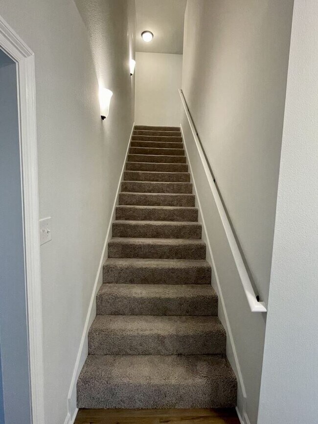 Photo - 958 Bengal Crossing Ave