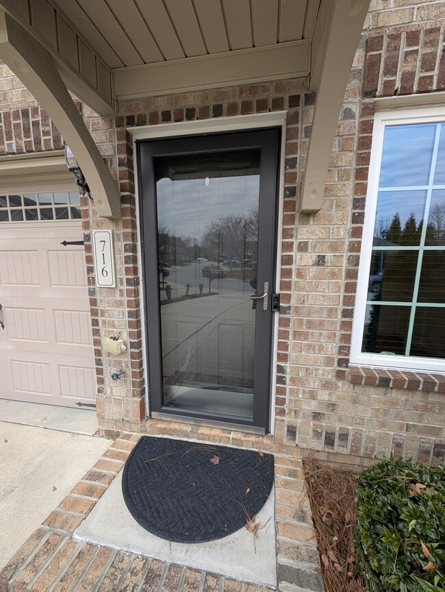 Photo - 716 Carneros Ci