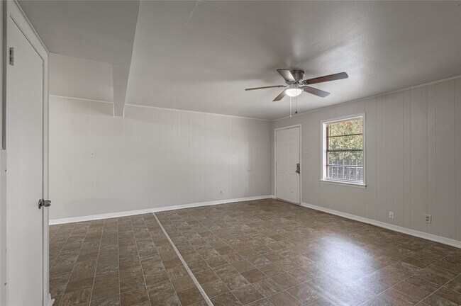 Photo - 525 12th St Unit 7