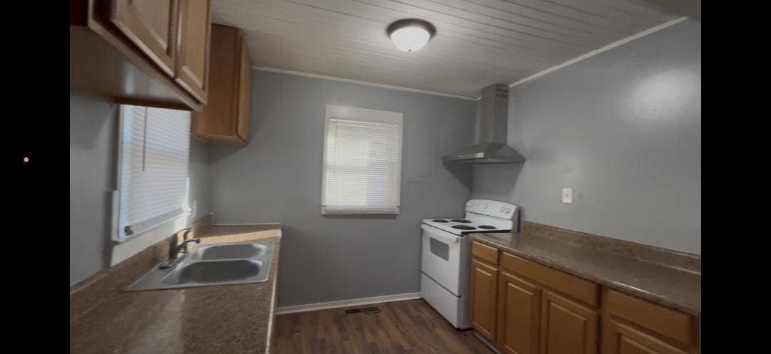 Photo - 120 Basin Ave