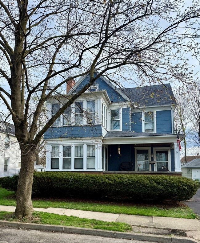 Building Photo - 14 Dennison Ave Unit 2