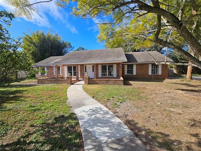 Building Photo - 149 Spring Chase Cir