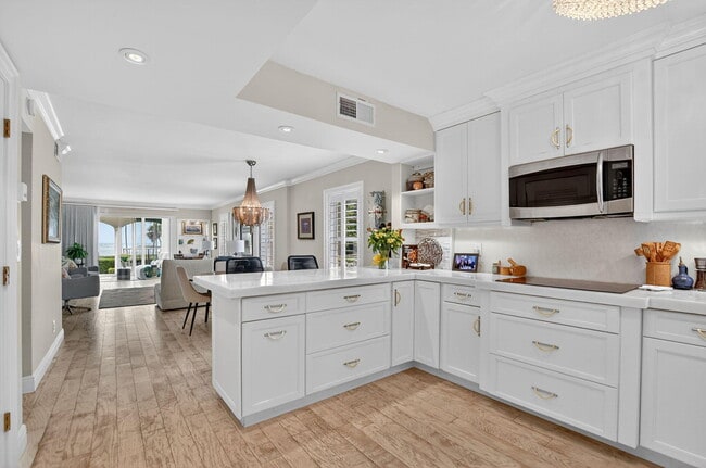 Photo - 1099 S Ocean Blvd Unidad 101-S