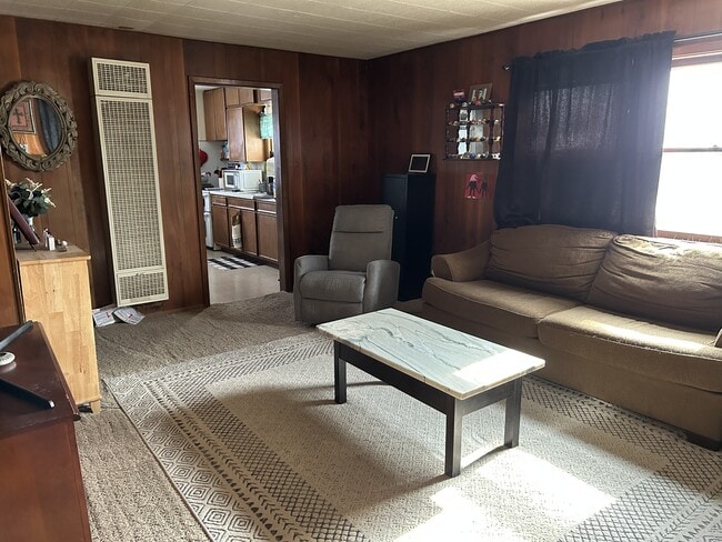 Photo - 150 S 3rd St