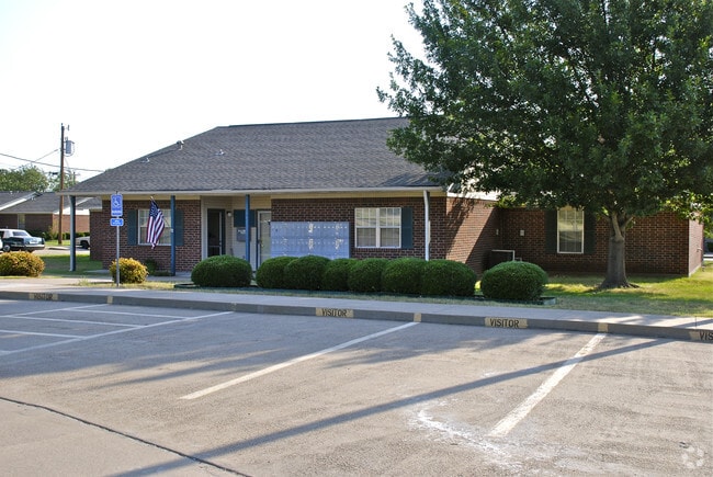 Photo - Granbury Meadows Apartments