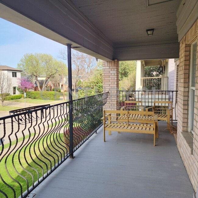 Photo - Updated 1/1 Apartment in Prime Dallas Location Ready for Move-In!