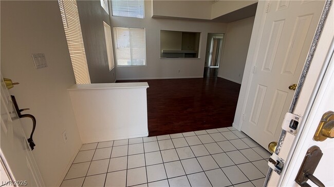 Photo - 4482 New Dupell Way