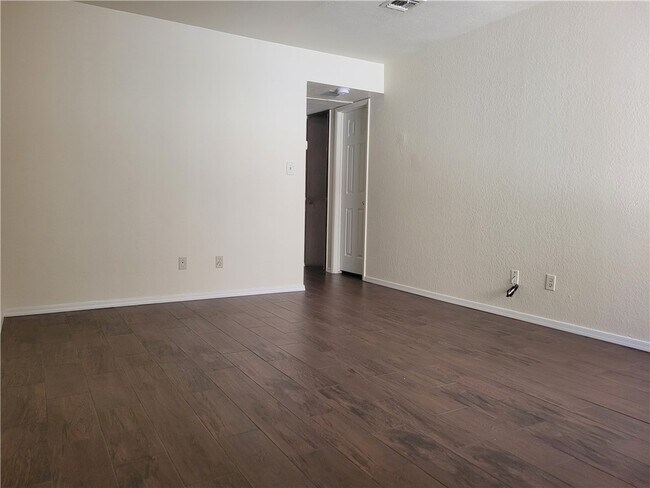 Photo - 3659 Wendell Ave Unit B