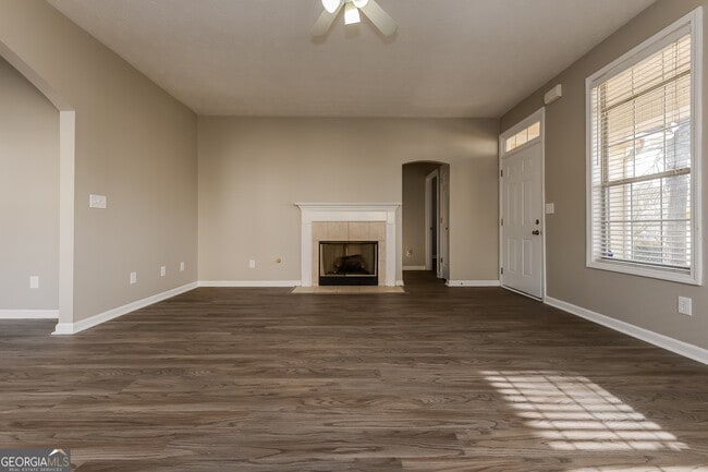 Photo - 1255 Lafayette Square