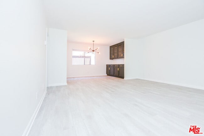 Photo - 2602 Carnegie Ln Unit 3