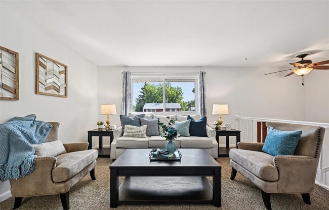 Photo - Welcome to this spacious 3+ bed, 2-bath bi-level home in Arvada - Available Now!