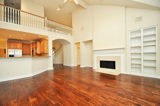 Photo - 4210 Leaflock Ln