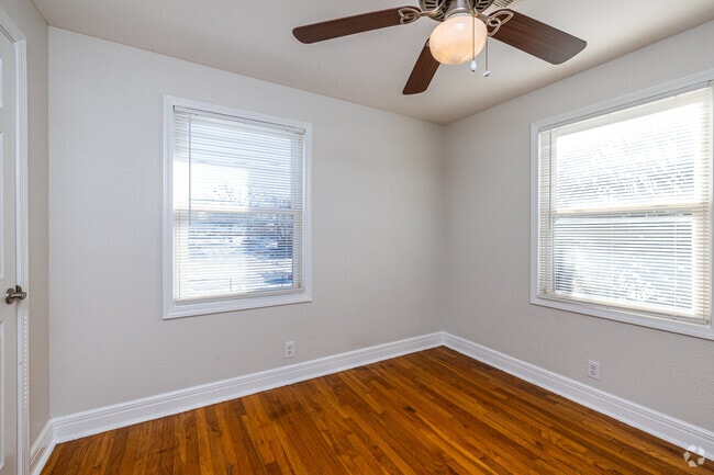 2BR, 1BA - 725 SF - Bedroom 2