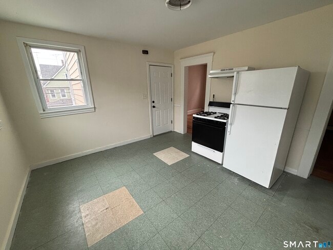 Photo - 182 Sheridan St Unidad 2