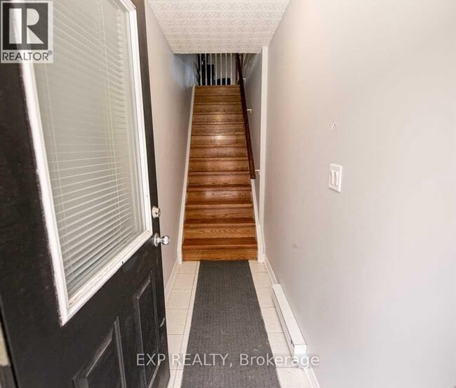 Photo - 901 Kennedy Rd