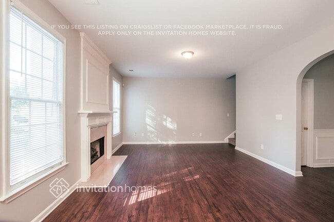 Photo - 3316 Arklow Rd