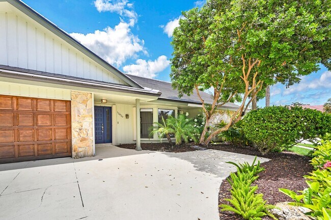 Photo - 12820 Calais Cir