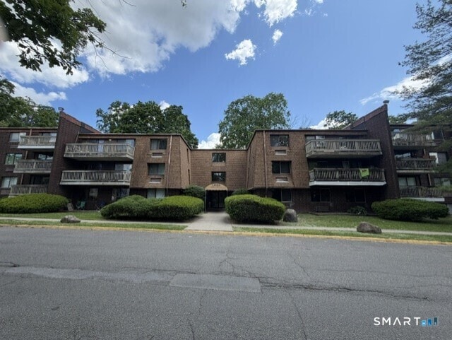Building Photo - 126 Triangle St Unit A24