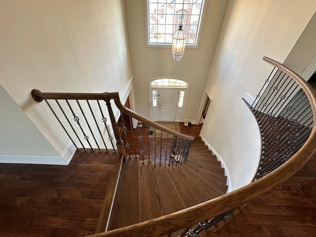 124 Odyssey Dr