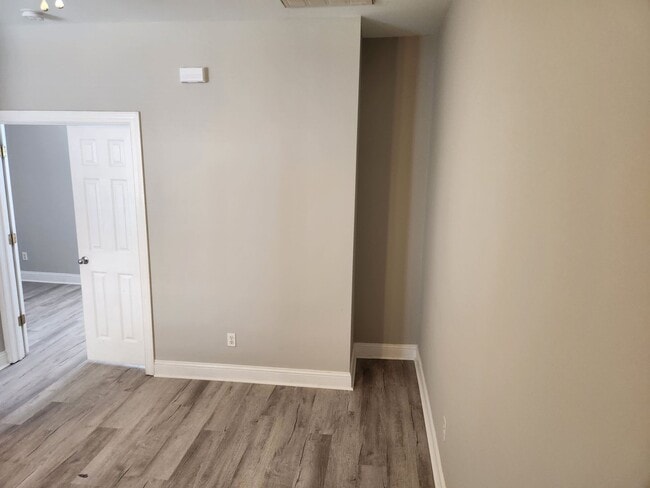 Photo - 70 Cassandra Ln