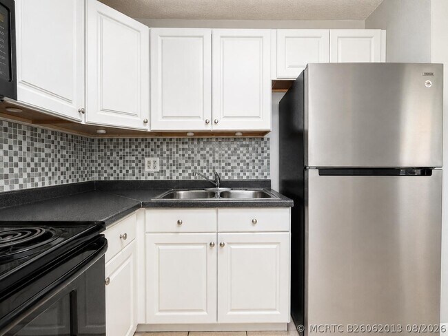 Photo - 181 NW 42nd St Unit 2