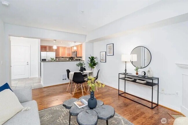 Photo - Seattle, WA 98107 Unit 230