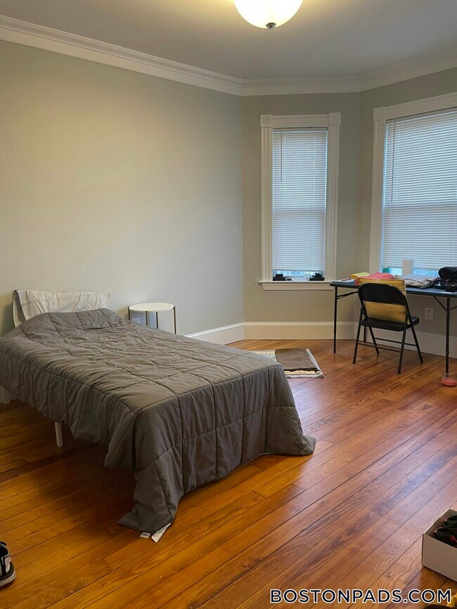 Photo - 267 E Cottage St Unidad 3