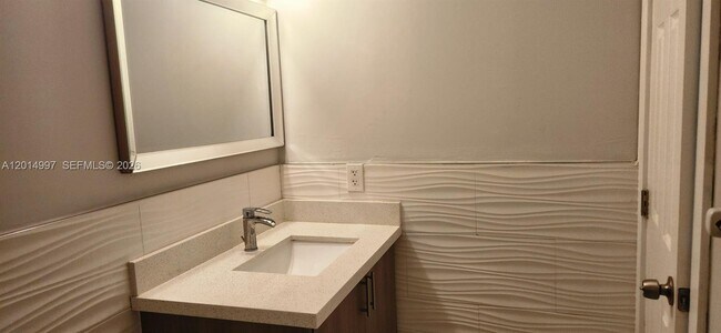 Photo - 7823 Miller Dr Unit C105