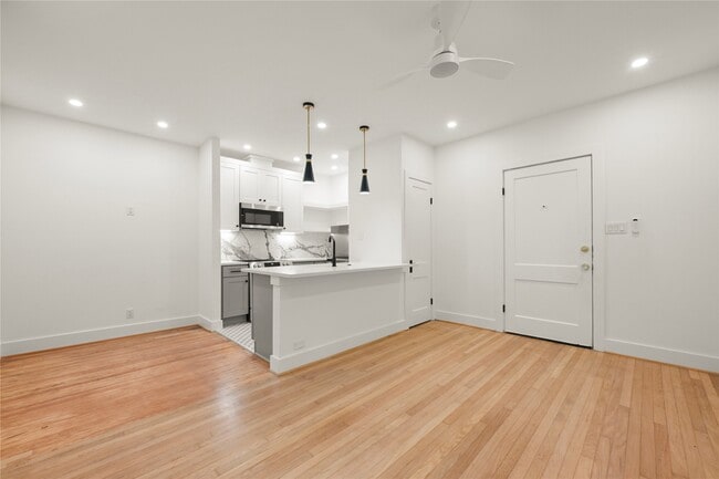 Photo - 808 Sul Ross St Unit 3