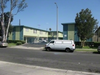 Building Photo - 1651-1655 W 206th St