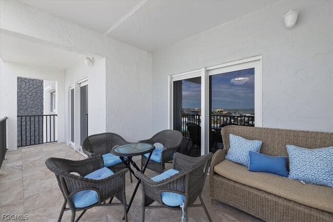 Photo - 1511 Estero Blvd Unit 504