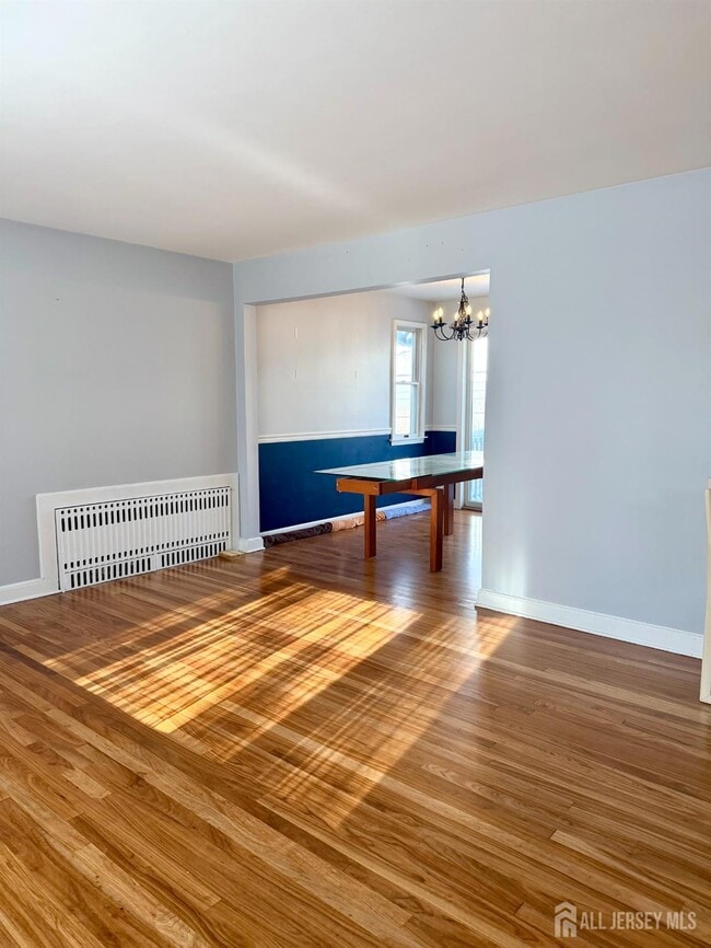 Photo - 100 New York Ave