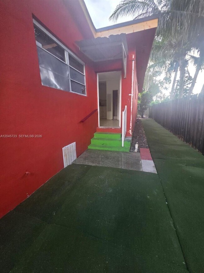 10861 NW 22nd Ct Unit 0