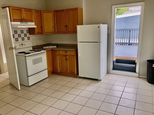 Photo - 2635 E Lehigh Ave Apartment Unit #2