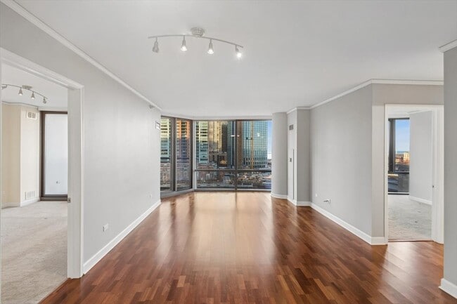 Photo - 450 E Waterside Dr Unidad 501