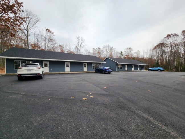 Photo - 153 Clark Rd Unidad A