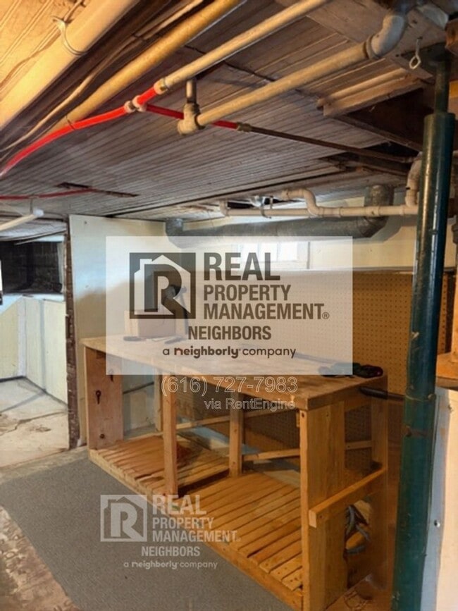 Photo - 88 E 18th St