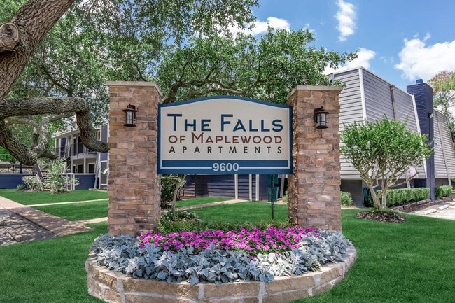 Falls of Maplewood Apartments - Falls of Maplewood Apartments