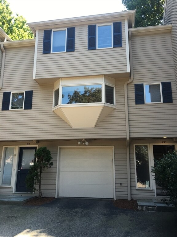 Photo - 27 Ashland St Townhome