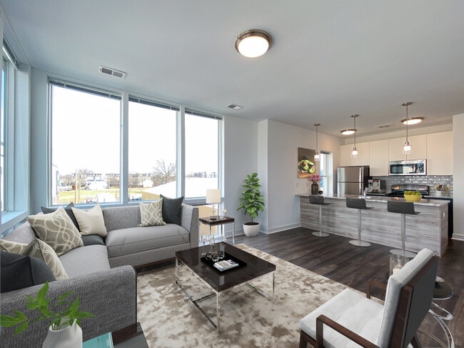 Photo - Somerset Square