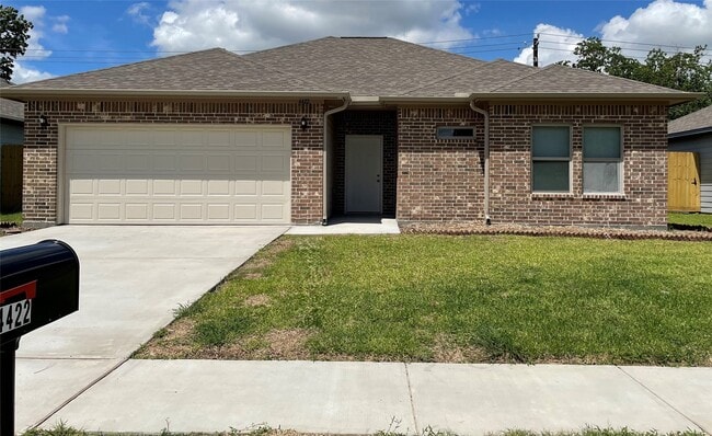 Building Photo - 4422 Luella Ave