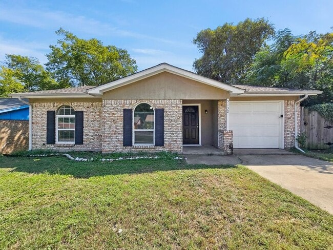 Building Photo - 5132 Sears Dr Rental