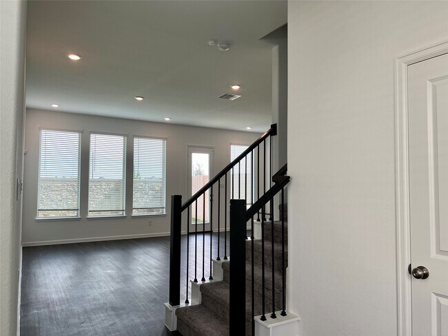 Photo - 5719 Foggy Vine Ct