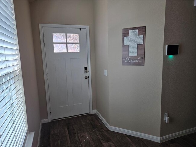 Photo - 108 Blue Sage Dr