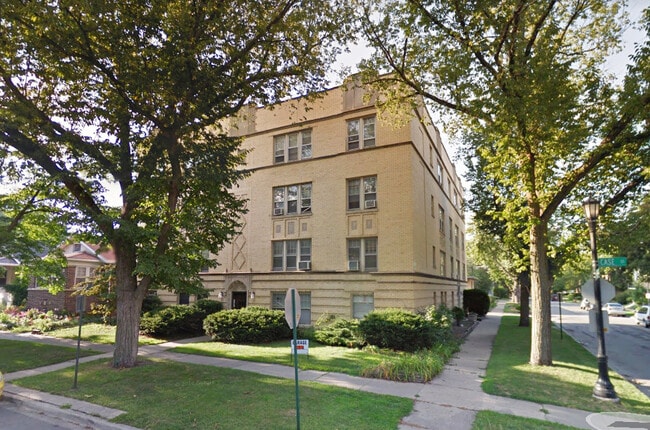 Building Photo - 230 Elmwood Ave