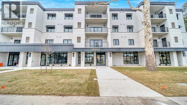 Photo - 3817 Howard Ave Unité 414