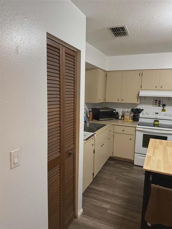 Photo - 3947 Liberty Ave