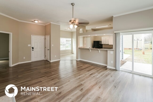 Photo - 14930 Rothwell Dr