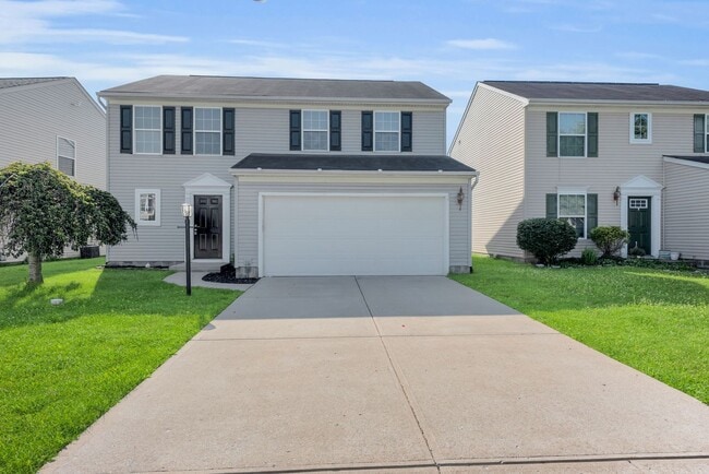 Goshen- 3bed 2.5 bath home ready for the summer cookouts - Goshen- 3bed 2.5 bath home ready for the summer cookouts