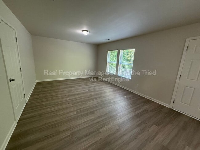 Photo - 3802 Bellingham Ct